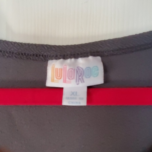 Lularoe - Picture 2 of 2